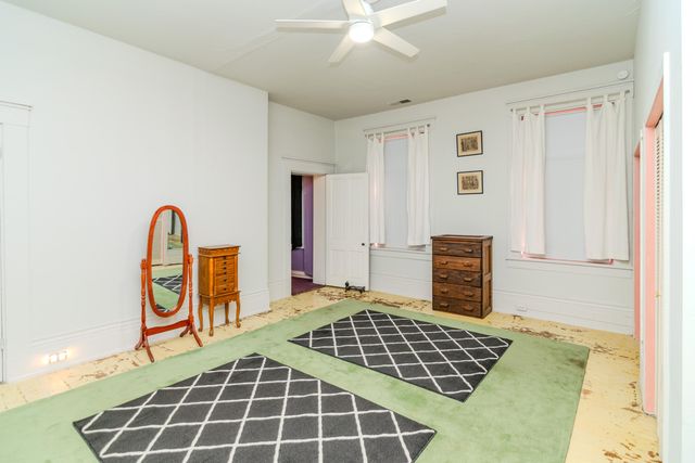 1001 Main Street, Millersburg, KY 40348