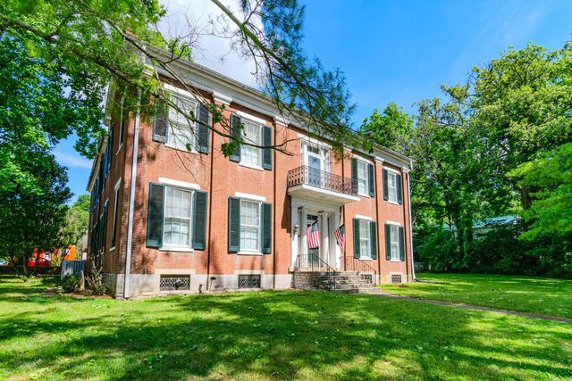 1001 Main Street, Millersburg, KY 40348
