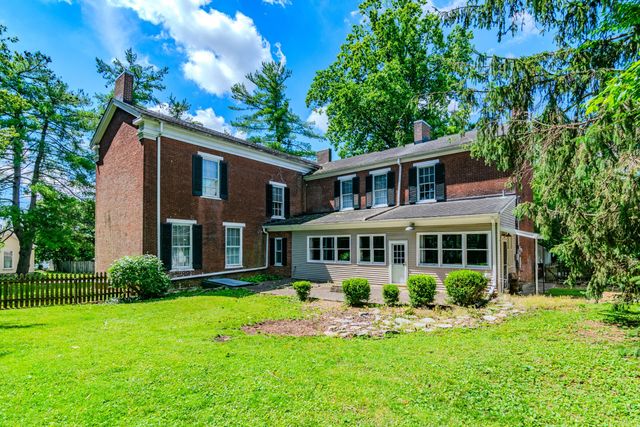 1001 Main Street, Millersburg, KY 40348