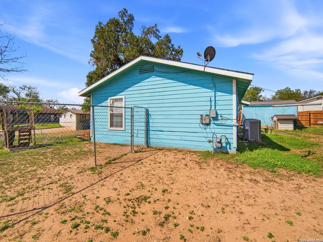 179 Howle Ave, San Antonio, TX 78223