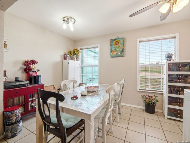 179 Howle Ave, San Antonio, TX 78223