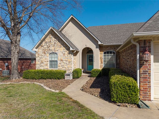3270 Osprey Drive, Greenwood, AR 72936