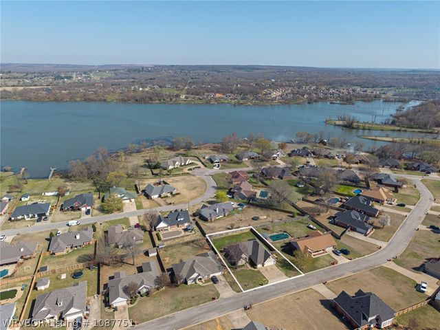3270 Osprey Drive, Greenwood, AR 72936