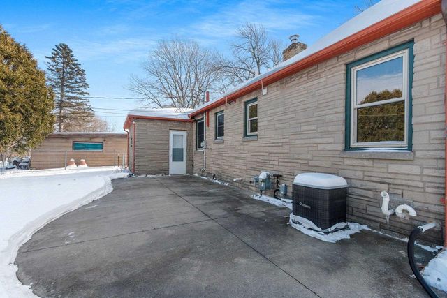 508 E COOLIDGE AVENUE, Appleton, WI 54915