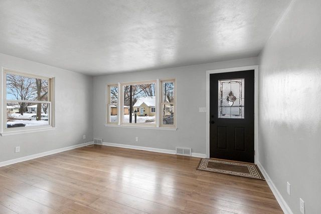 508 E COOLIDGE AVENUE, Appleton, WI 54915