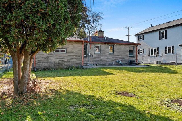 508 E COOLIDGE AVENUE, Appleton, WI 54915