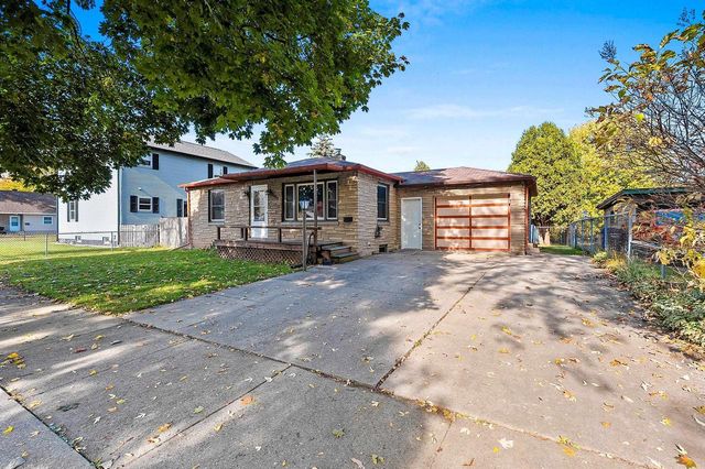 508 E COOLIDGE AVENUE, Appleton, WI 54915