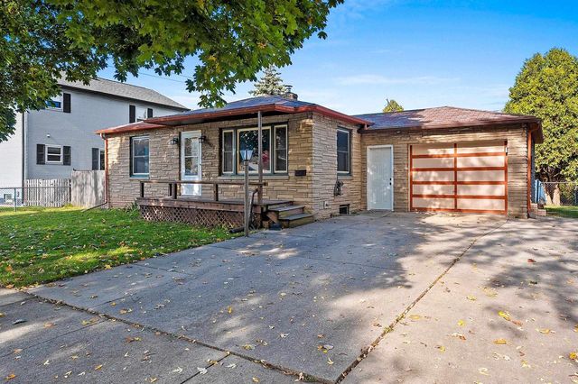 508 E COOLIDGE AVENUE, Appleton, WI 54915