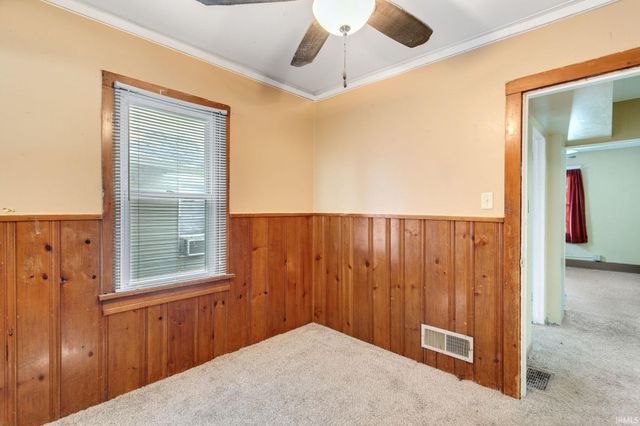 1702 S Taylor Street, South Bend, IN 46613