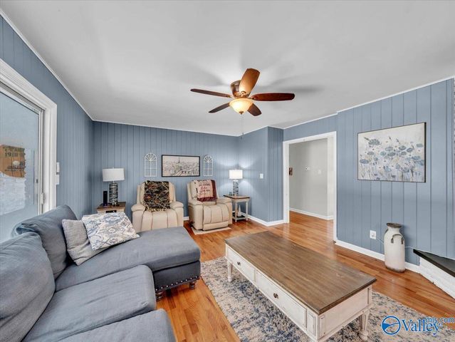 2305 Pennylane SE, Decatur, AL 35601