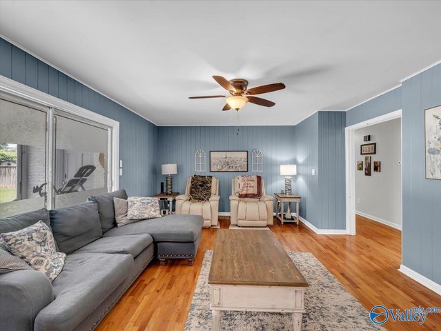 2305 Pennylane SE, Decatur, AL 35601