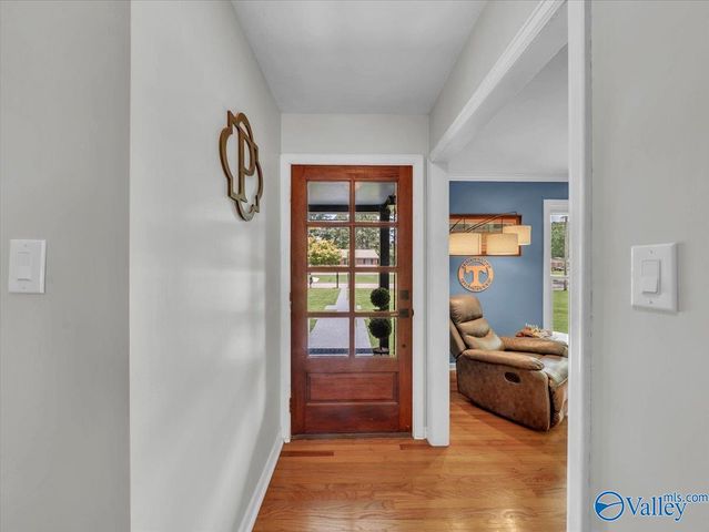 2305 Pennylane SE, Decatur, AL 35601