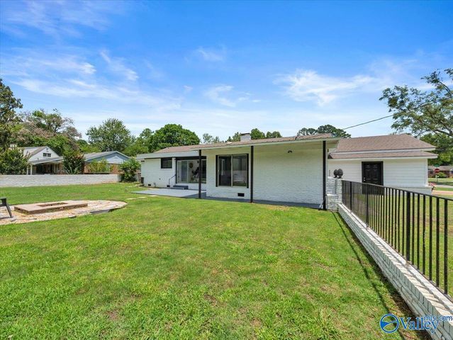 2305 Pennylane SE, Decatur, AL 35601
