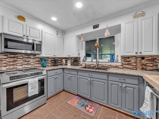 2305 Pennylane SE, Decatur, AL 35601