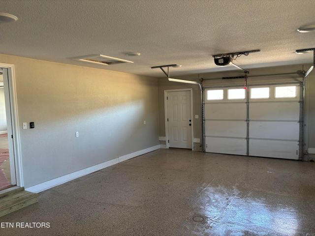 134 Vista Drive, New Tazewell, TN 37825