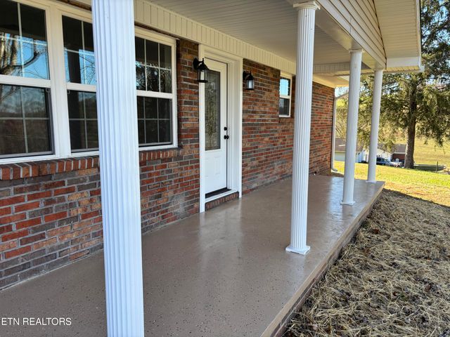 134 Vista Drive, New Tazewell, TN 37825