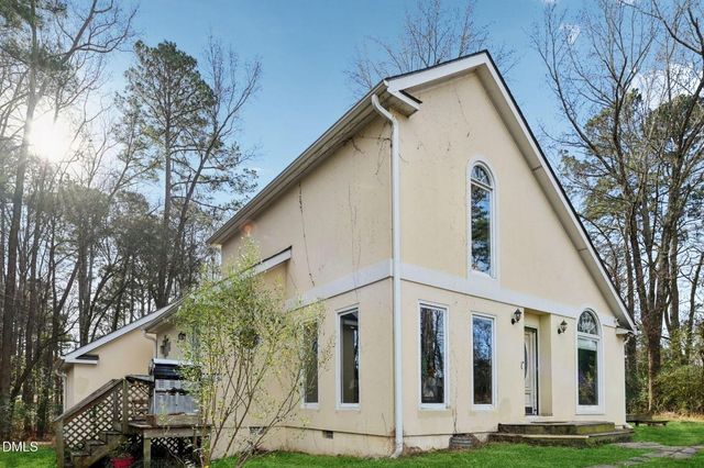 198 Pope Lake Road, Angier, NC 27501