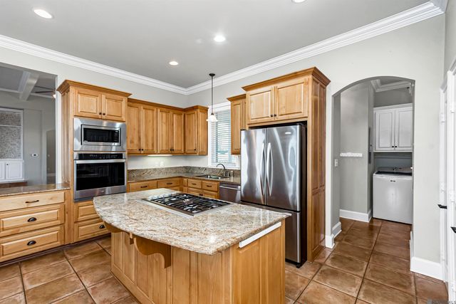 2043 False River Dr, New Roads, LA 70760