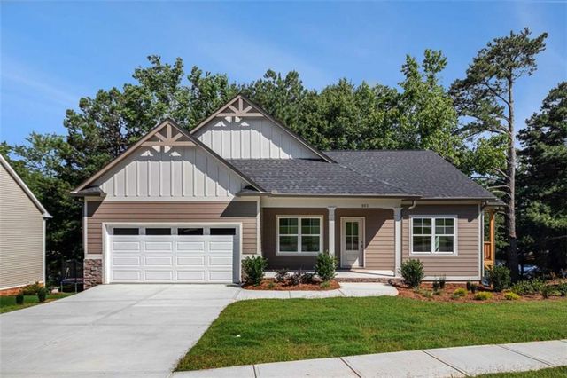 301 Retreat Way, Carrollton, GA 30116