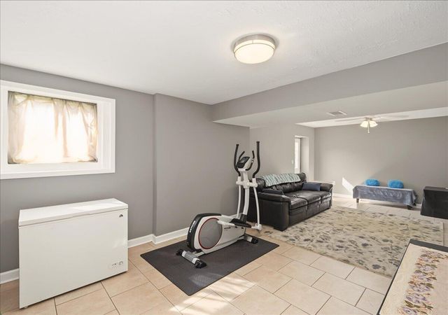 2800 Baybrook Road, Lexington, KY 40517
