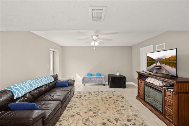 2800 Baybrook Road, Lexington, KY 40517