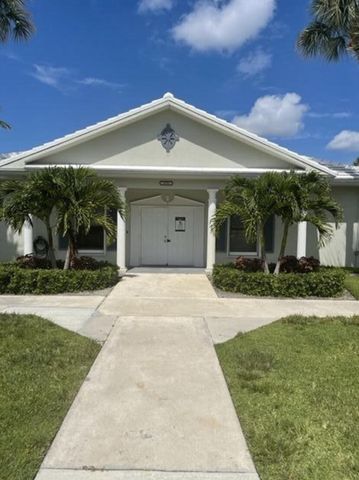 3636 Whitehall Drive 402, West Palm Beach, FL 33401