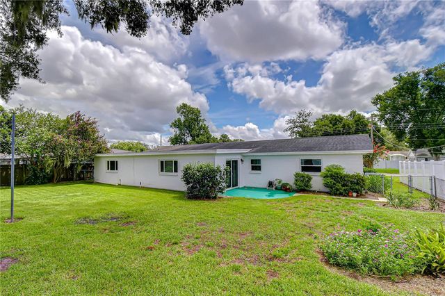 2205 MALIBU DRIVE, Brandon, FL 33511