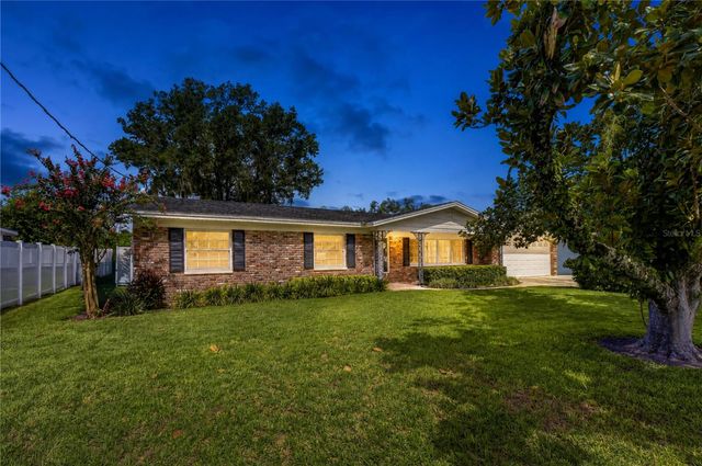 2205 MALIBU DRIVE, Brandon, FL 33511