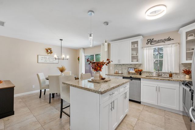 10961 NW 12th Drive, Plantation, FL 33322
