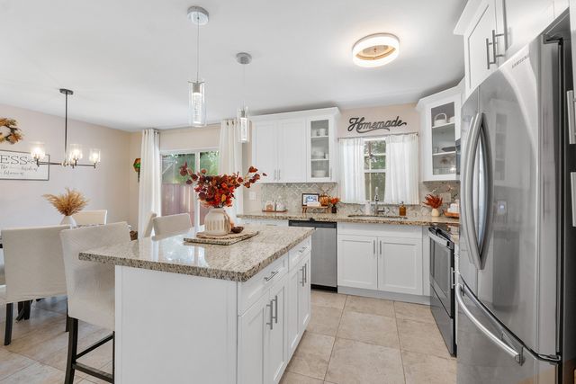 10961 NW 12th Drive, Plantation, FL 33322