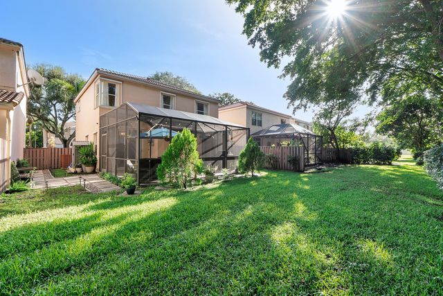 10961 NW 12th Drive, Plantation, FL 33322