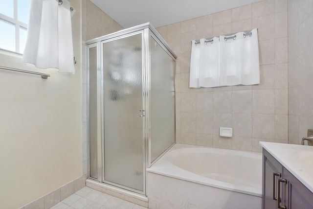 10961 NW 12th Drive, Plantation, FL 33322