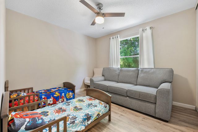 10961 NW 12th Drive, Plantation, FL 33322