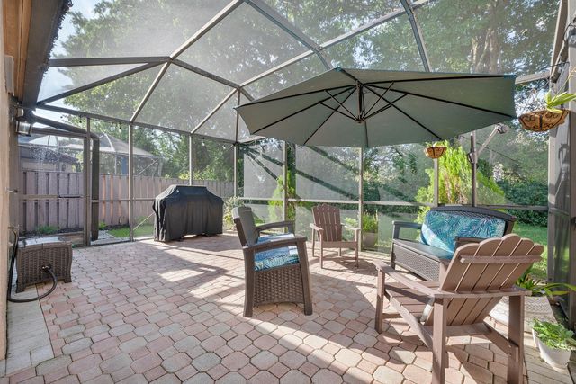 10961 NW 12th Drive, Plantation, FL 33322