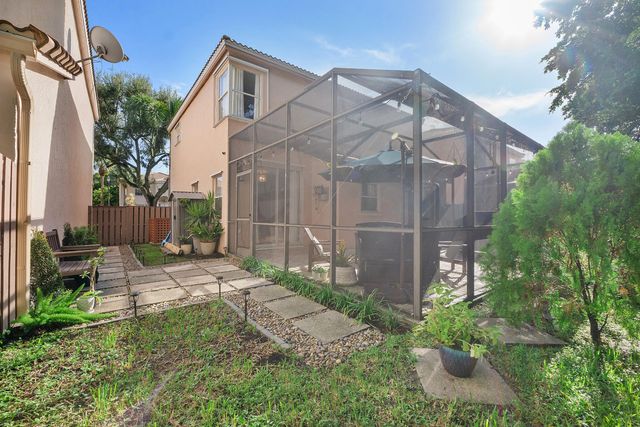10961 NW 12th Drive, Plantation, FL 33322