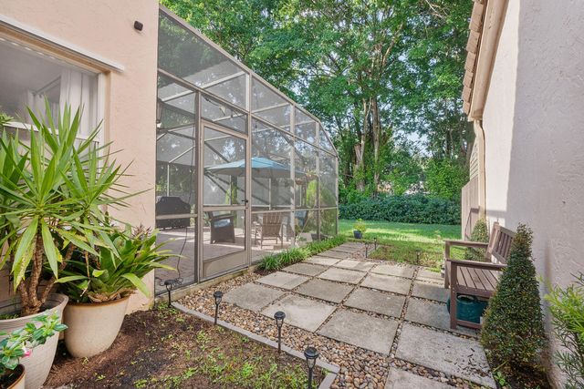 10961 NW 12th Drive, Plantation, FL 33322