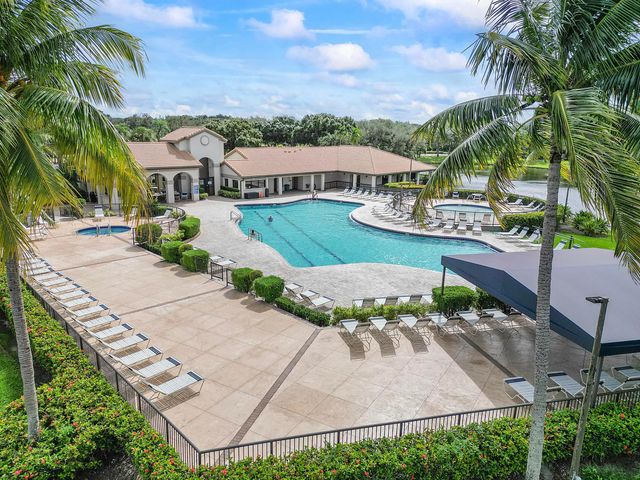 10961 NW 12th Drive, Plantation, FL 33322