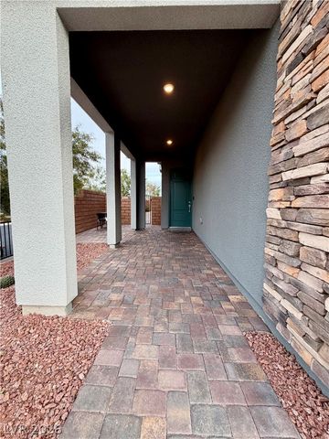 4124 Elegant Chateau Street, Las Vegas, NV 89135