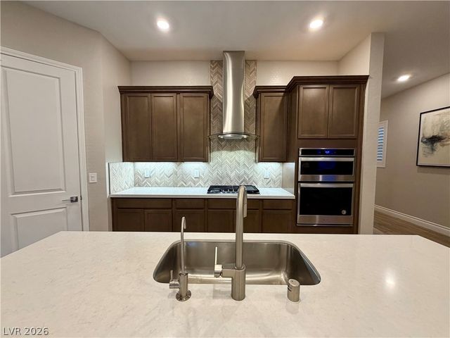 4124 Elegant Chateau Street, Las Vegas, NV 89135