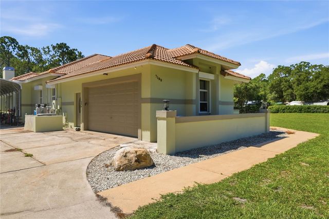 7190 SIX GUN COURT, St Cloud, FL 34771
