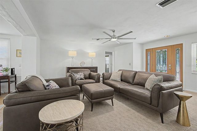 1666 SOUVENIR DRIVE, Clearwater, FL 33755