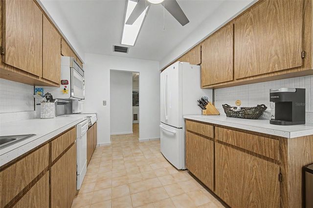 1666 SOUVENIR DRIVE, Clearwater, FL 33755