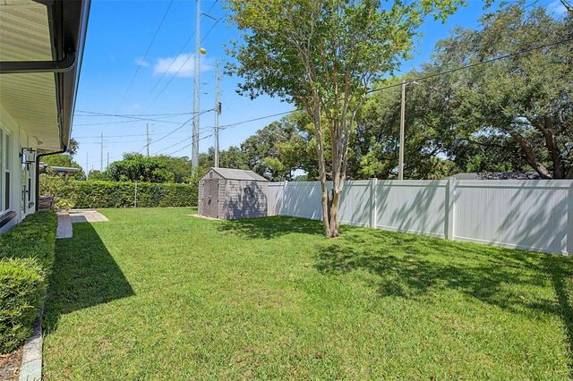 1666 SOUVENIR DRIVE, Clearwater, FL 33755