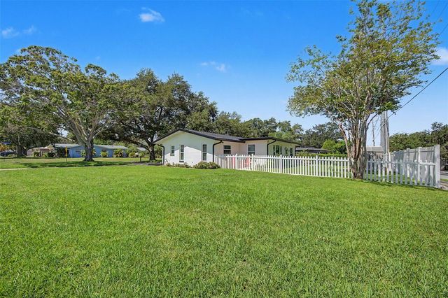 1666 SOUVENIR DRIVE, Clearwater, FL 33755