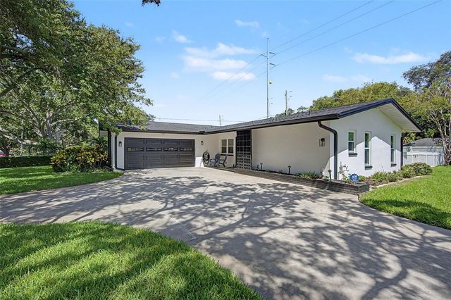 1666 SOUVENIR DRIVE, Clearwater, FL 33755