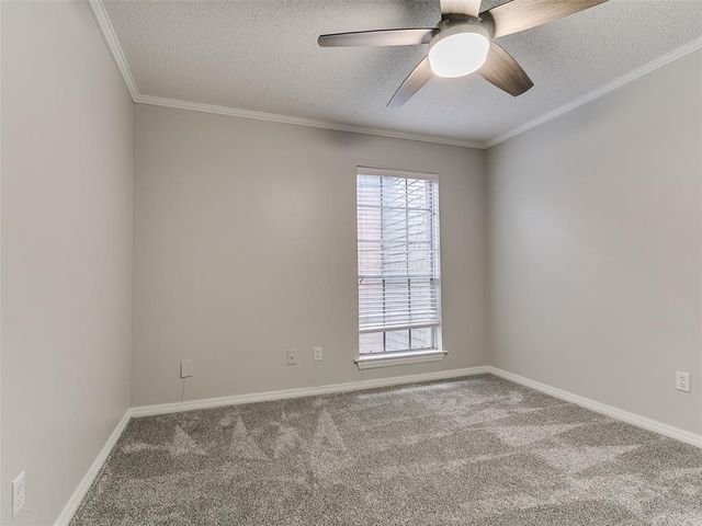 6100 N Brookline Avenue 20, Oklahoma City, OK 73112