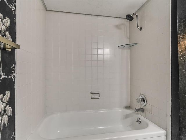 6100 N Brookline Avenue 20, Oklahoma City, OK 73112