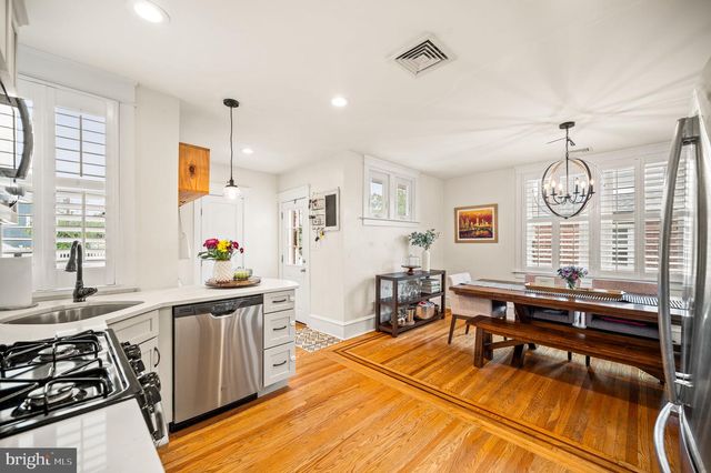 168 UPLAND RD, Havertown, PA 19083