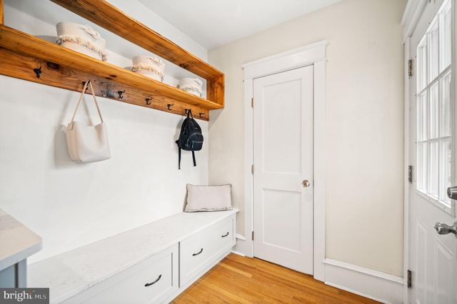 168 UPLAND RD, Havertown, PA 19083