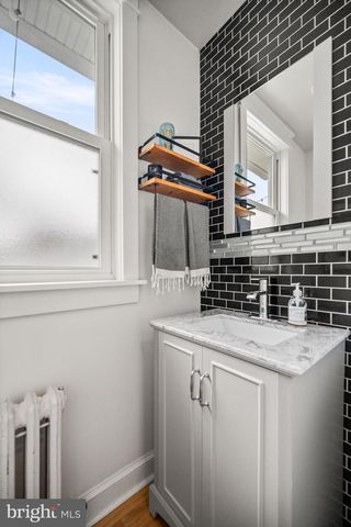 168 UPLAND RD, Havertown, PA 19083